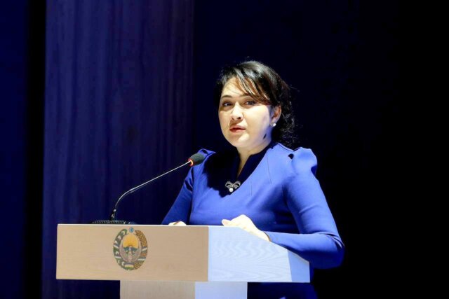 Endi taʼlim tili oʻzbek tili boʻlmagan sinf bitiruvchilari ham davlat tilidan imtihon topshiradi